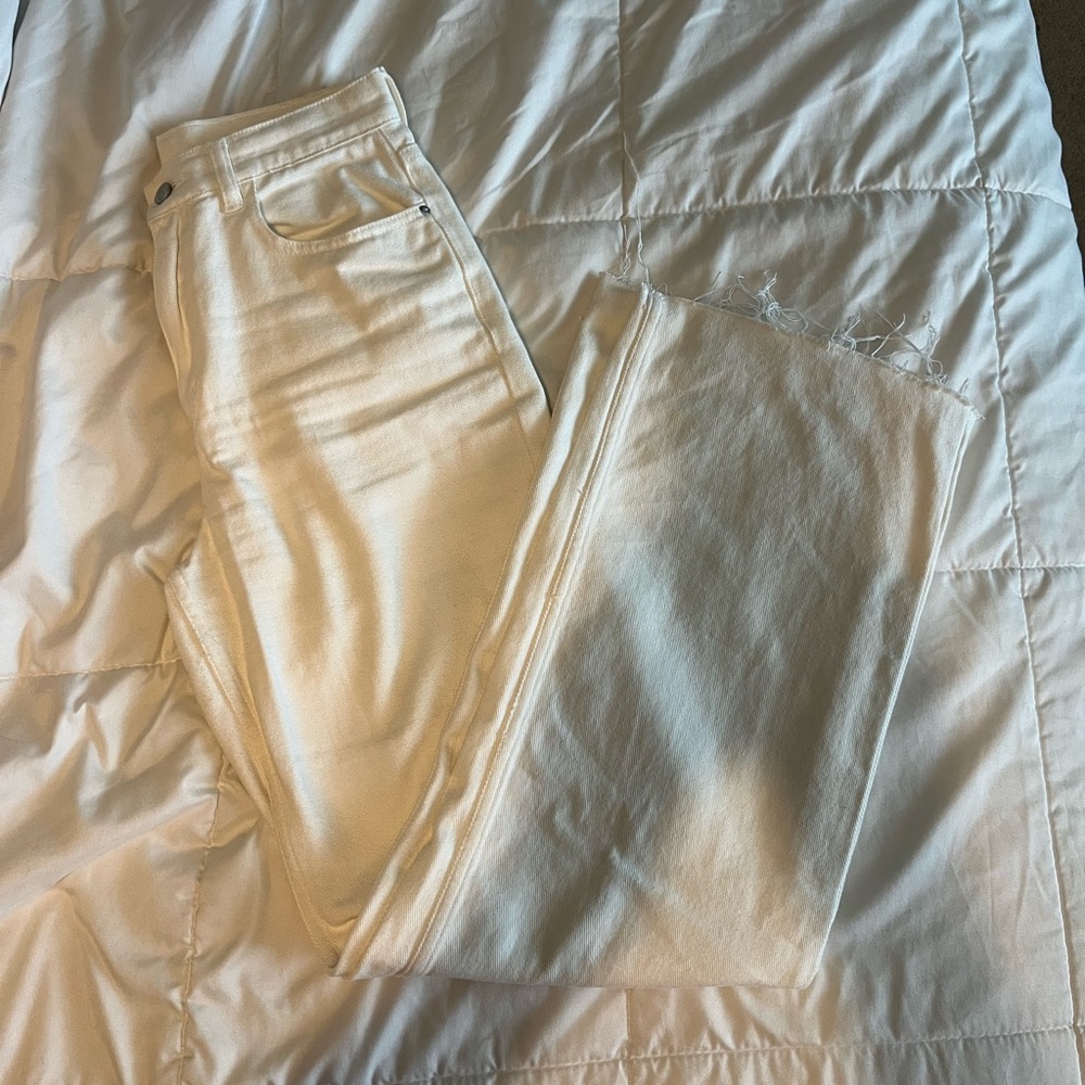 White high rise wide leg jean
